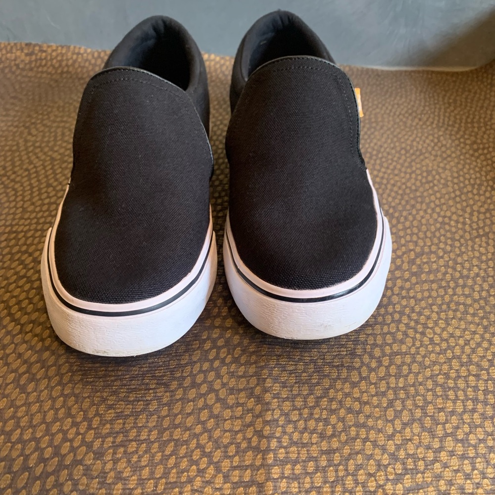 Nike Court Royale slip on